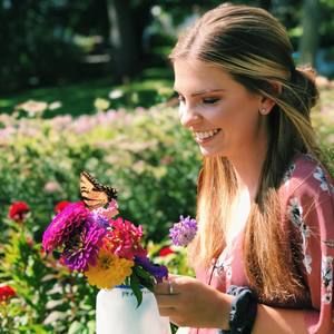 Meet your Posher, Tiffany